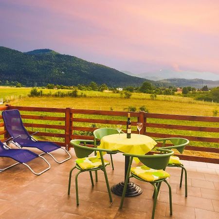 Apartman Miramare Otočac Exterior foto