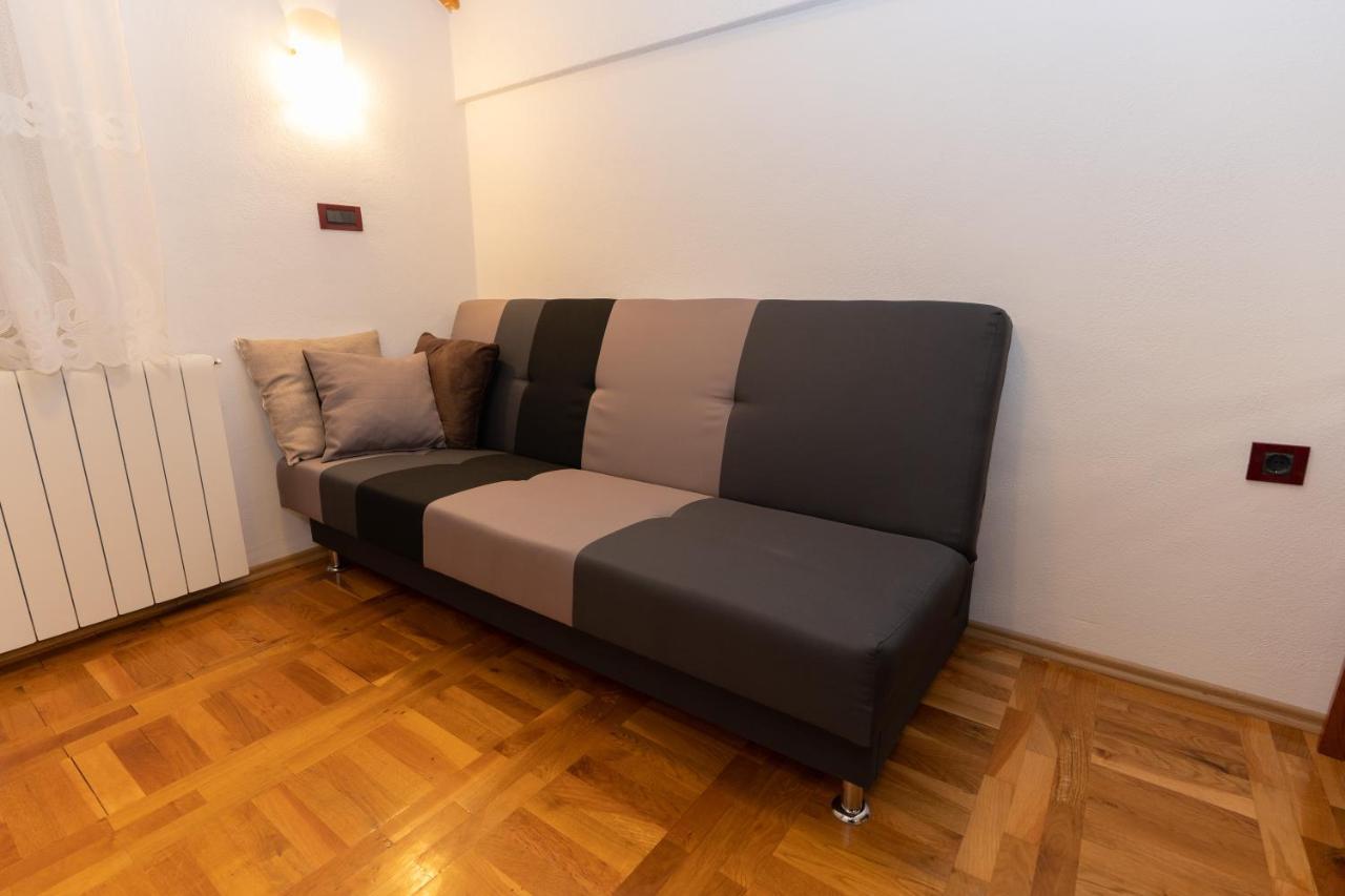 Apartman Miramare Otočac Exterior foto