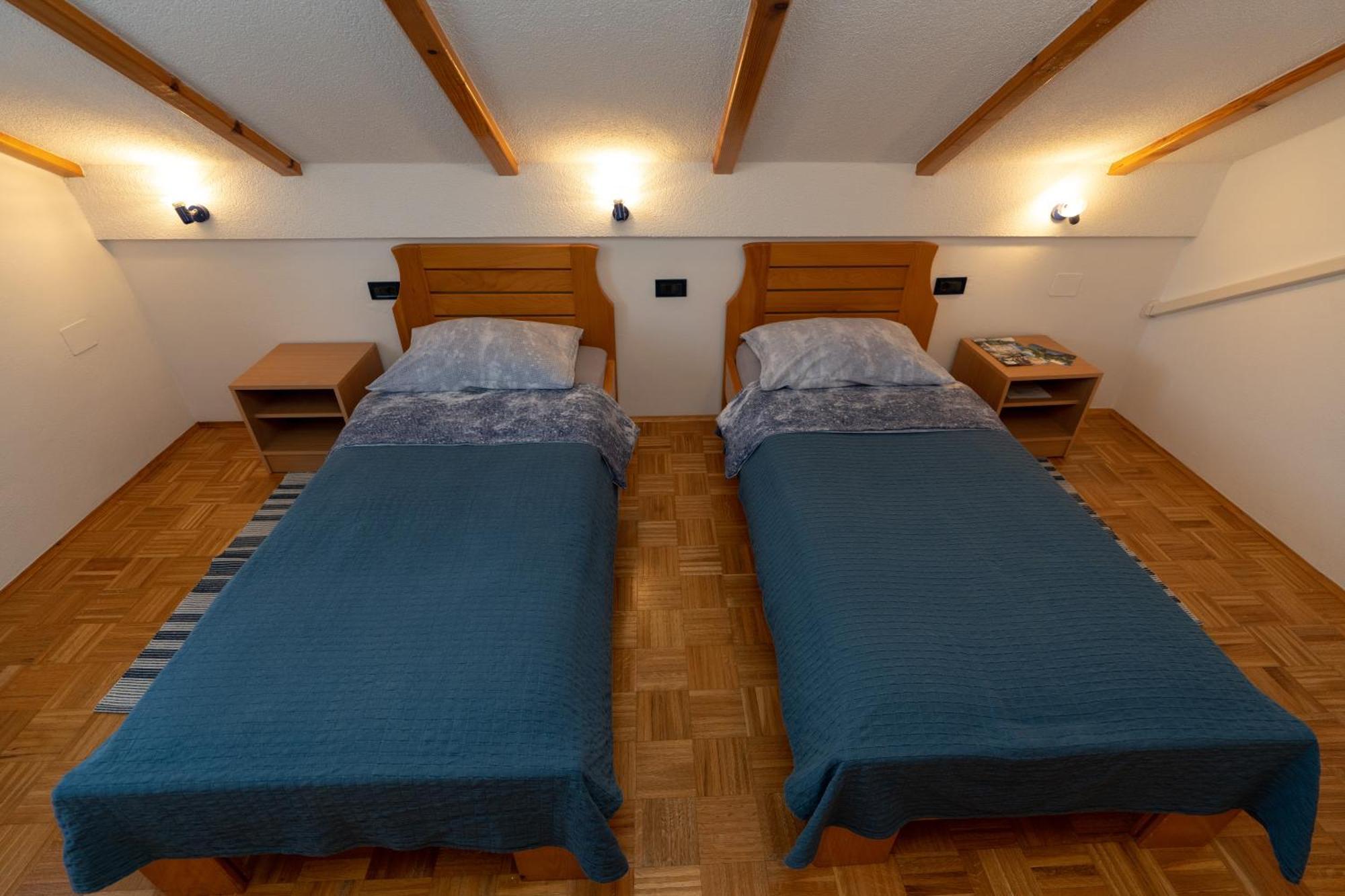 Apartman Miramare Otočac Exterior foto