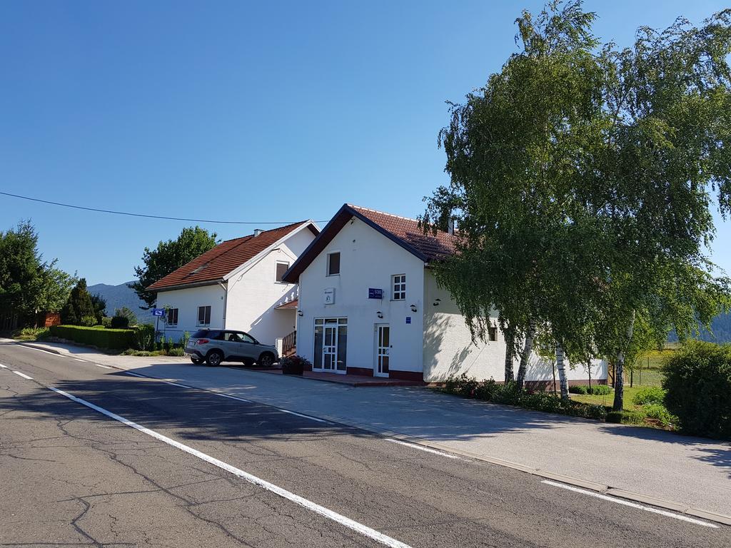 Apartman Miramare Otočac Exterior foto