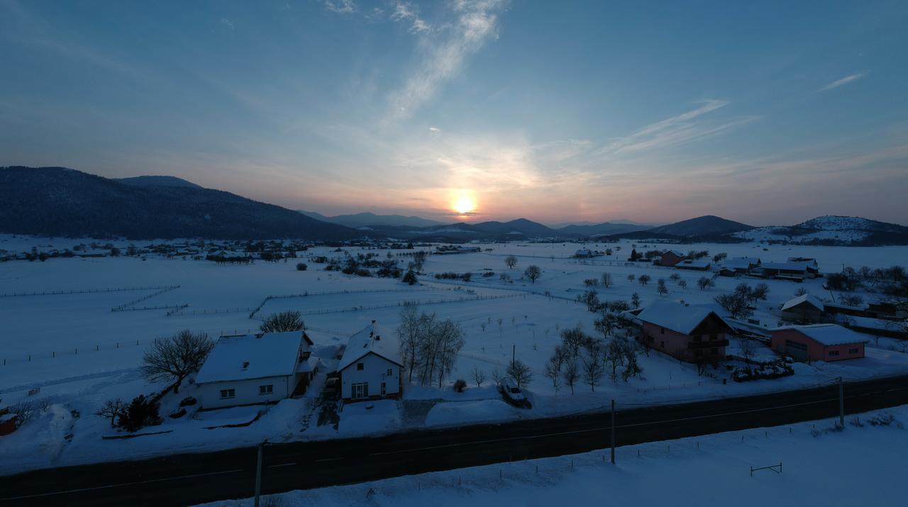 Apartman Miramare Otočac Exterior foto